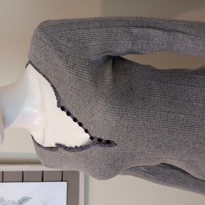 DKNY JEANS ¾ Sleeve V-neck Vintage 100% Cotton Rib Knit EUC SzM